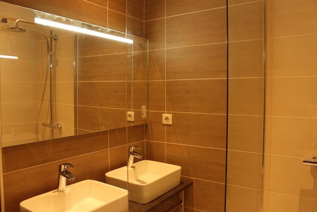 Appartement Les Carlines II à Vars  Extérieur photo